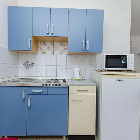 شقة Modric تروغير